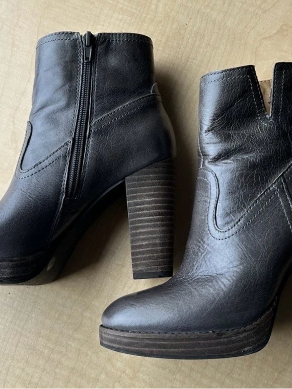 Lucky Brand Quintei Black Leather Platform Block Heel Booties 5.5M With Box!